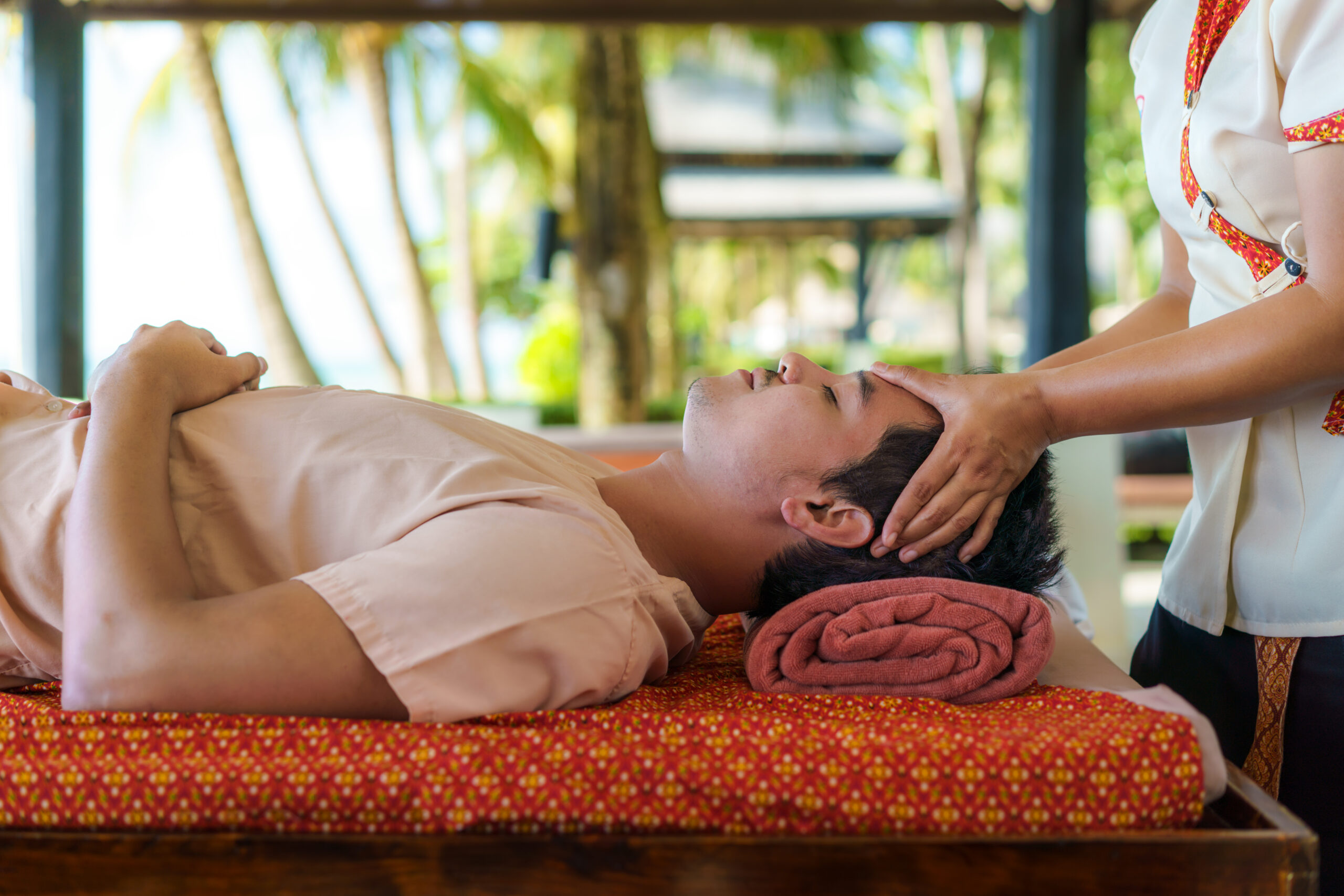 Rediscover Bliss: The Allure of the Thai Massage Table